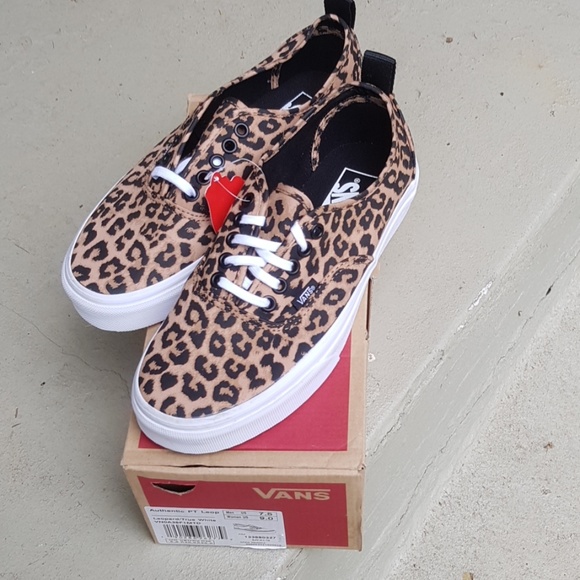Vans Leopard Authentic - Picture 2 of 4